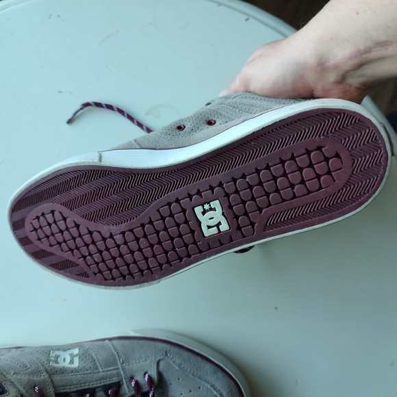 DC Trainers Size UK 10 - Picture 5 of 9